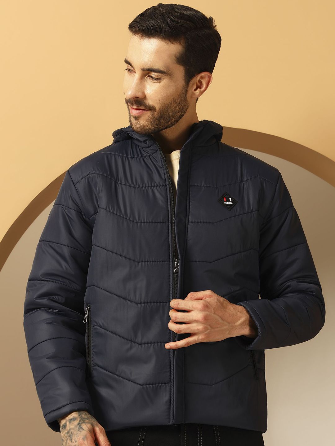 Christy World Men Hooded Solid Padded Jacket