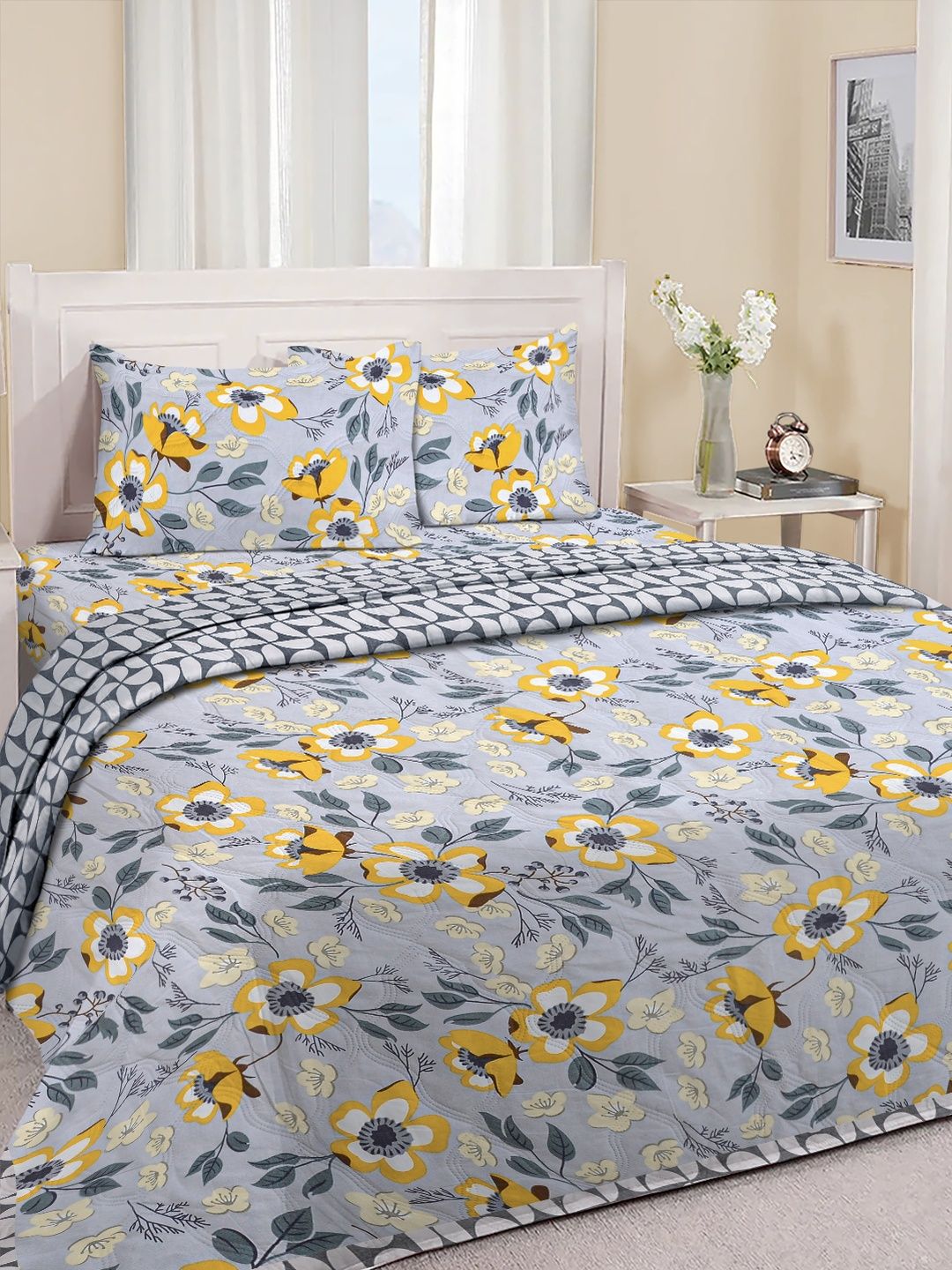 Myntra Elegant Homes Grey Floral Polycotton 4 Piece Double King Fine Bedding Set