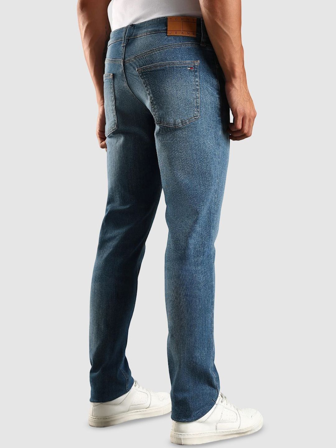 Europe Slim Fit Mid-Rise Light Fade Jeans