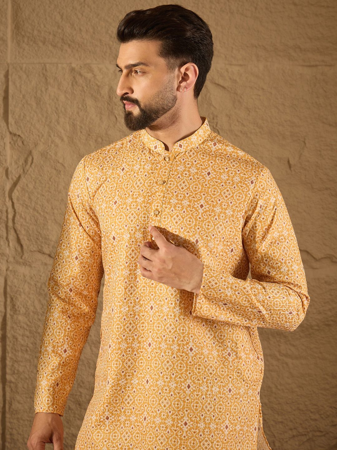 House of Pataudi Men Ethnic Motifs Printed Festive Silk Straight Kurta