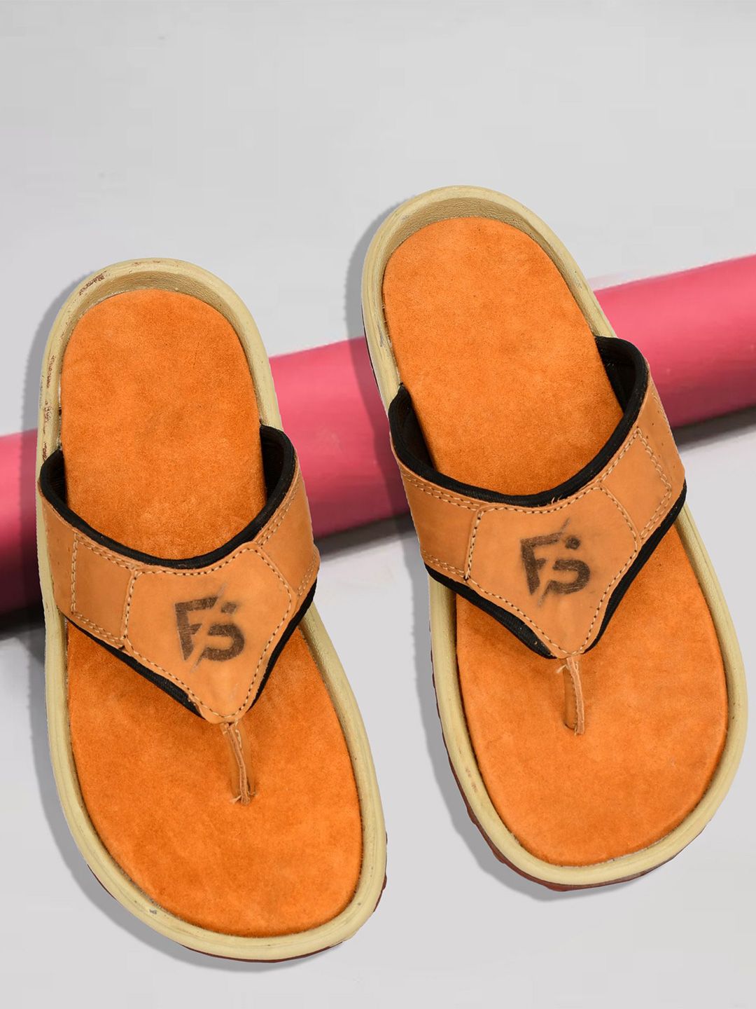 FAV SHOES Men Thong Flip-Flops