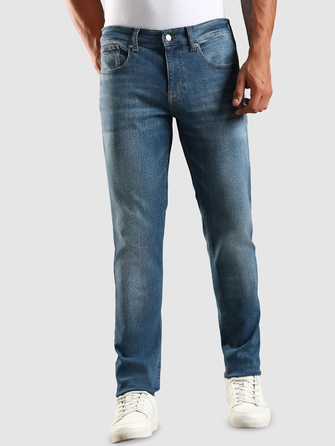 Europe Slim Fit Mid-Rise Light Fade Jeans