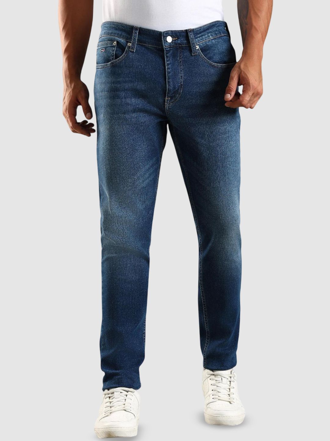 Slim Fit Mid-Rise Light Fade Stretchable Jeans
