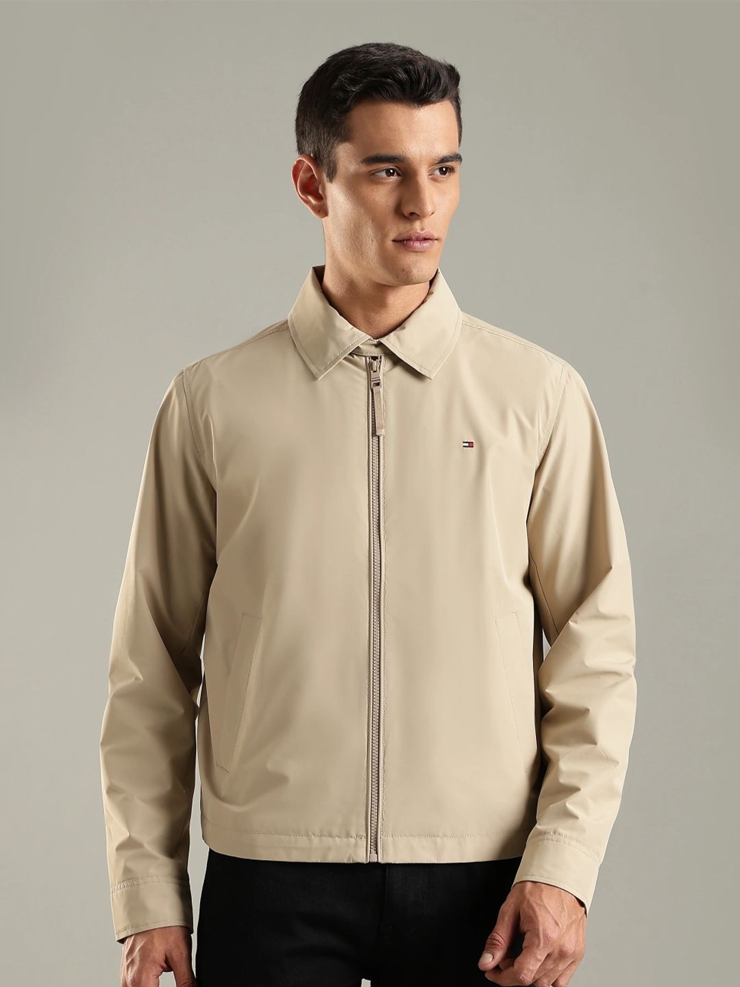 Tommy Hilfiger Men Spread Collar Solid Bomber Jacket