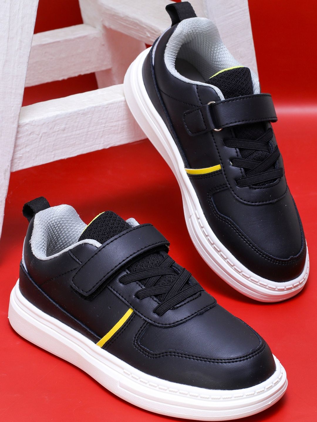 TRASE Boys Back Lightweight Casual Sneakers