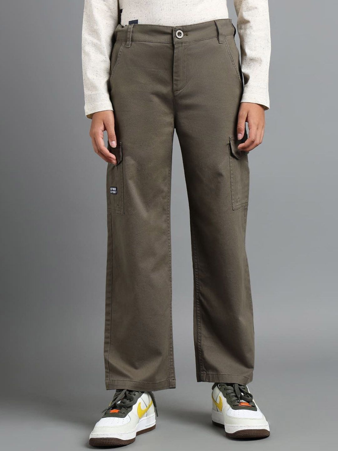UNDER FOURTEEN ONLY Boys Mid Rise Regular Fit Cotton Cargos Trousers