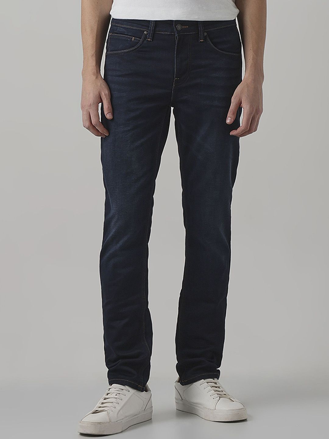 Mufti Men Slim Fit Mid-Rise Light Fade Stretchable Jeans