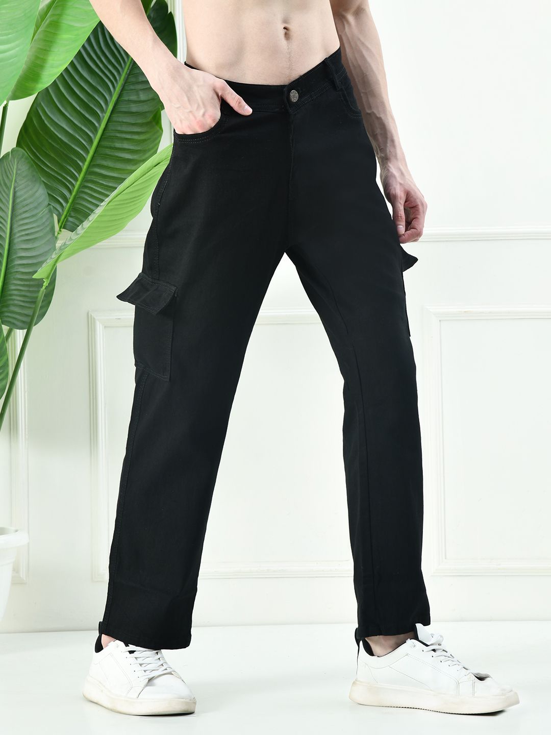 MaverIQ Men Classic Boyfriend Fit Mid-Rise Cargo Styles Jeans