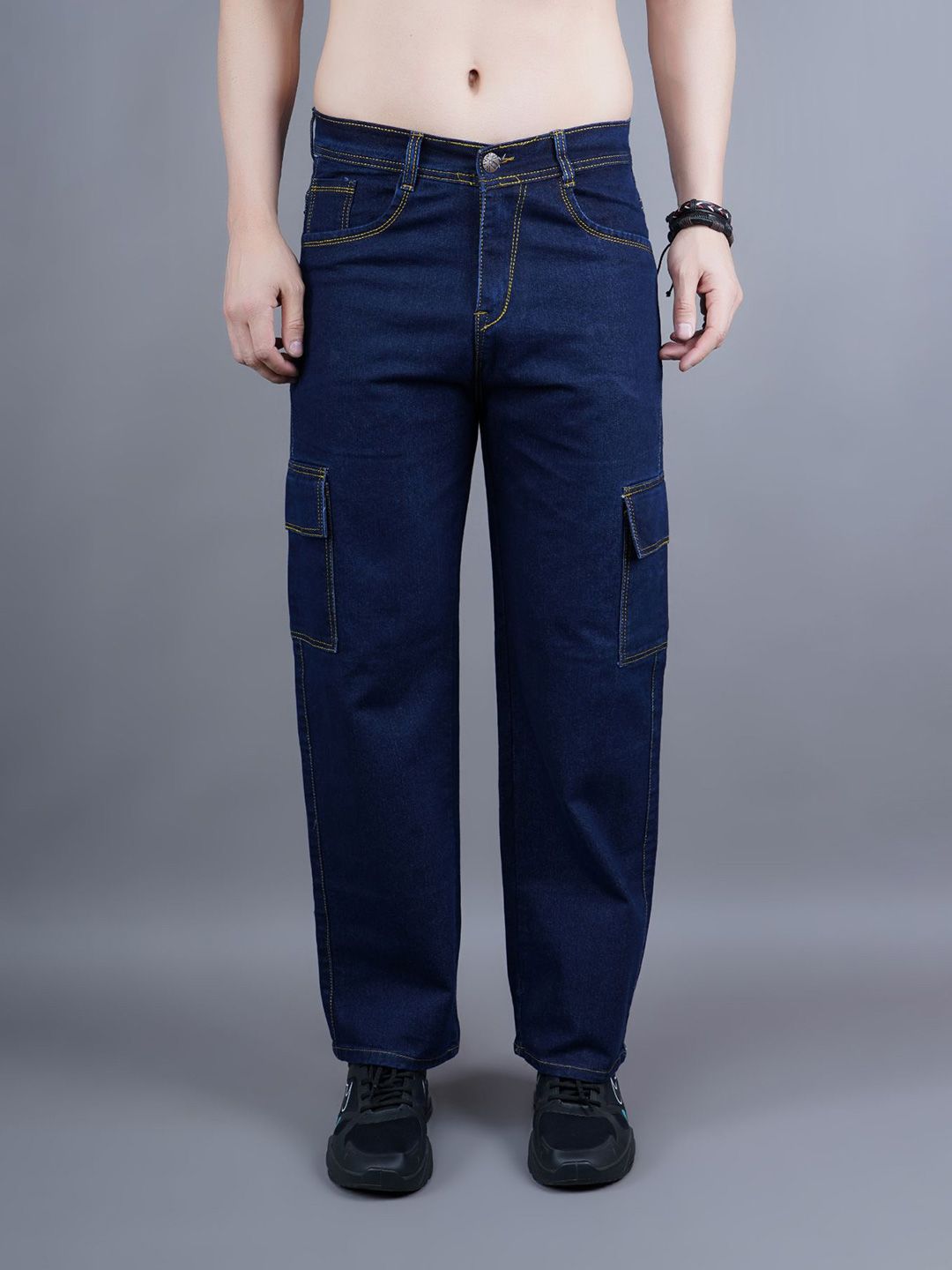 MaverIQ Men Classic Mid-Rise Jeans