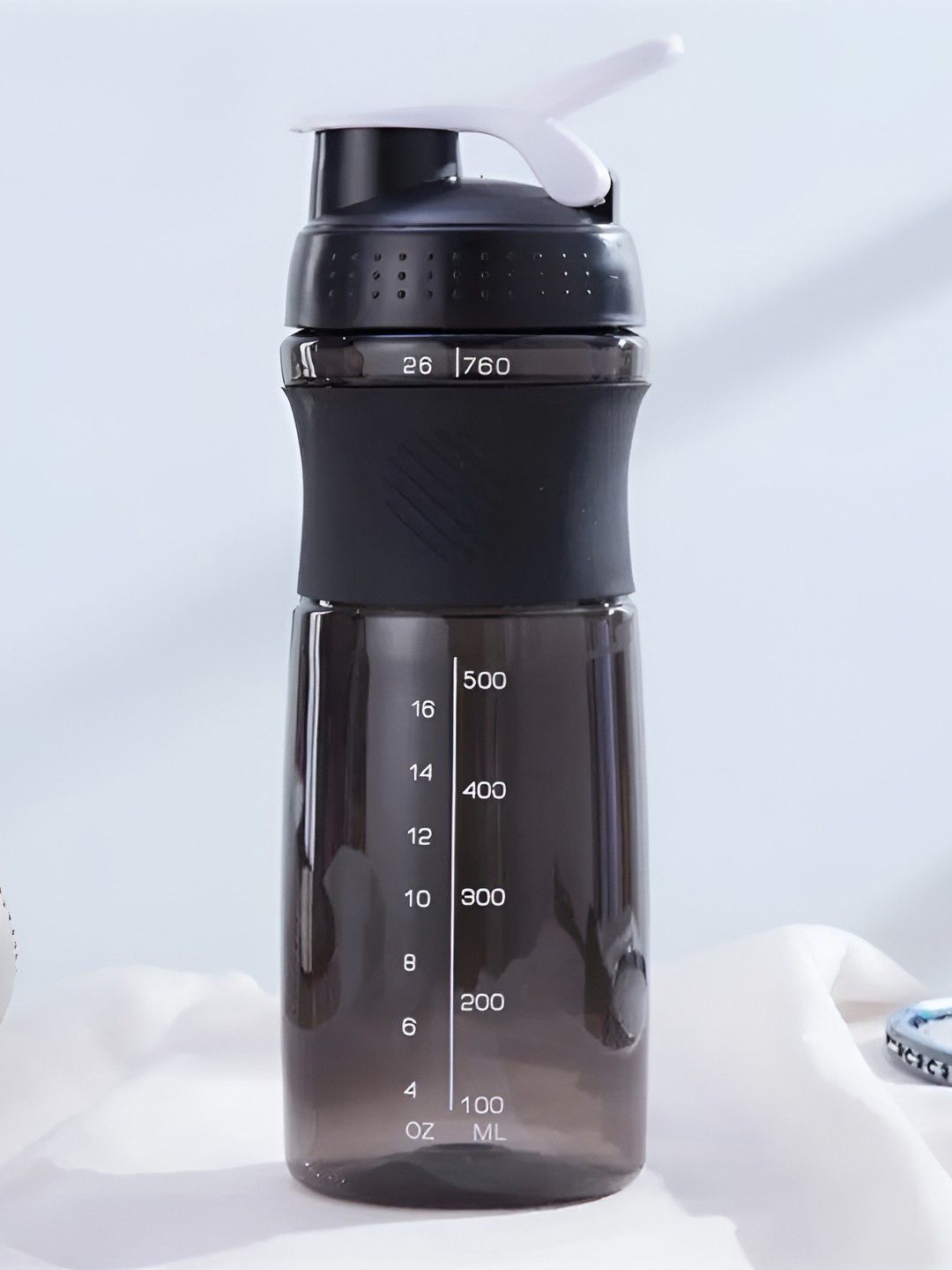 AGIS Black & White Printed Leake Free Water Bottle-760 ml