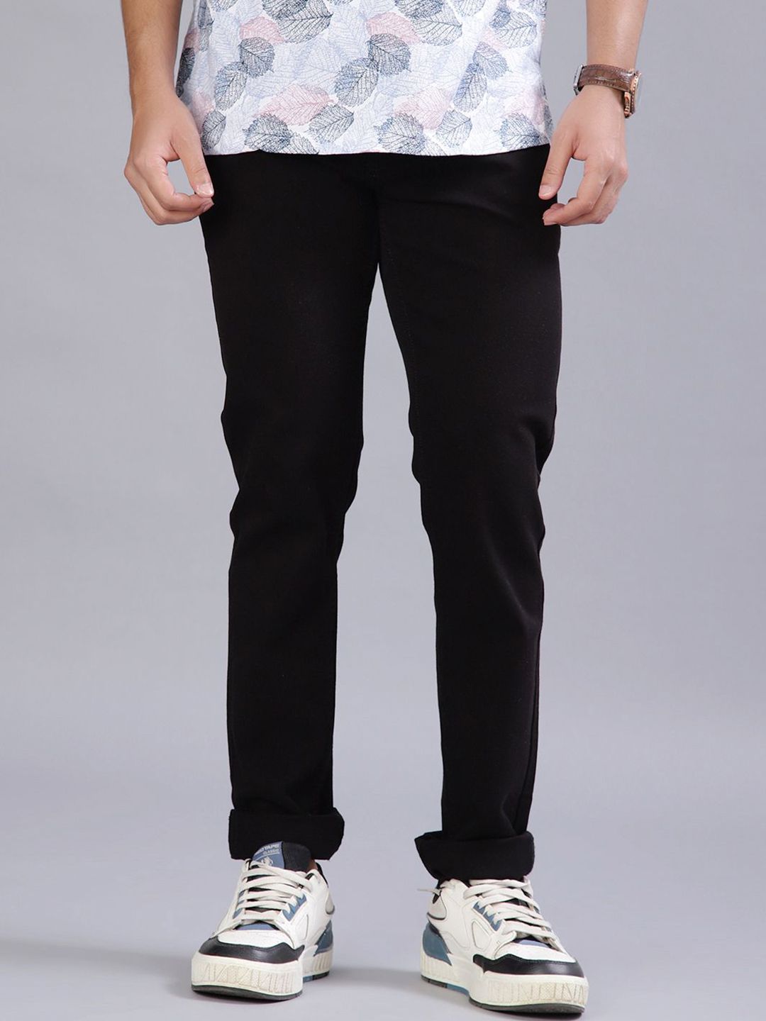 V-Mart Men Straight Fit Mid-Rise Jeans