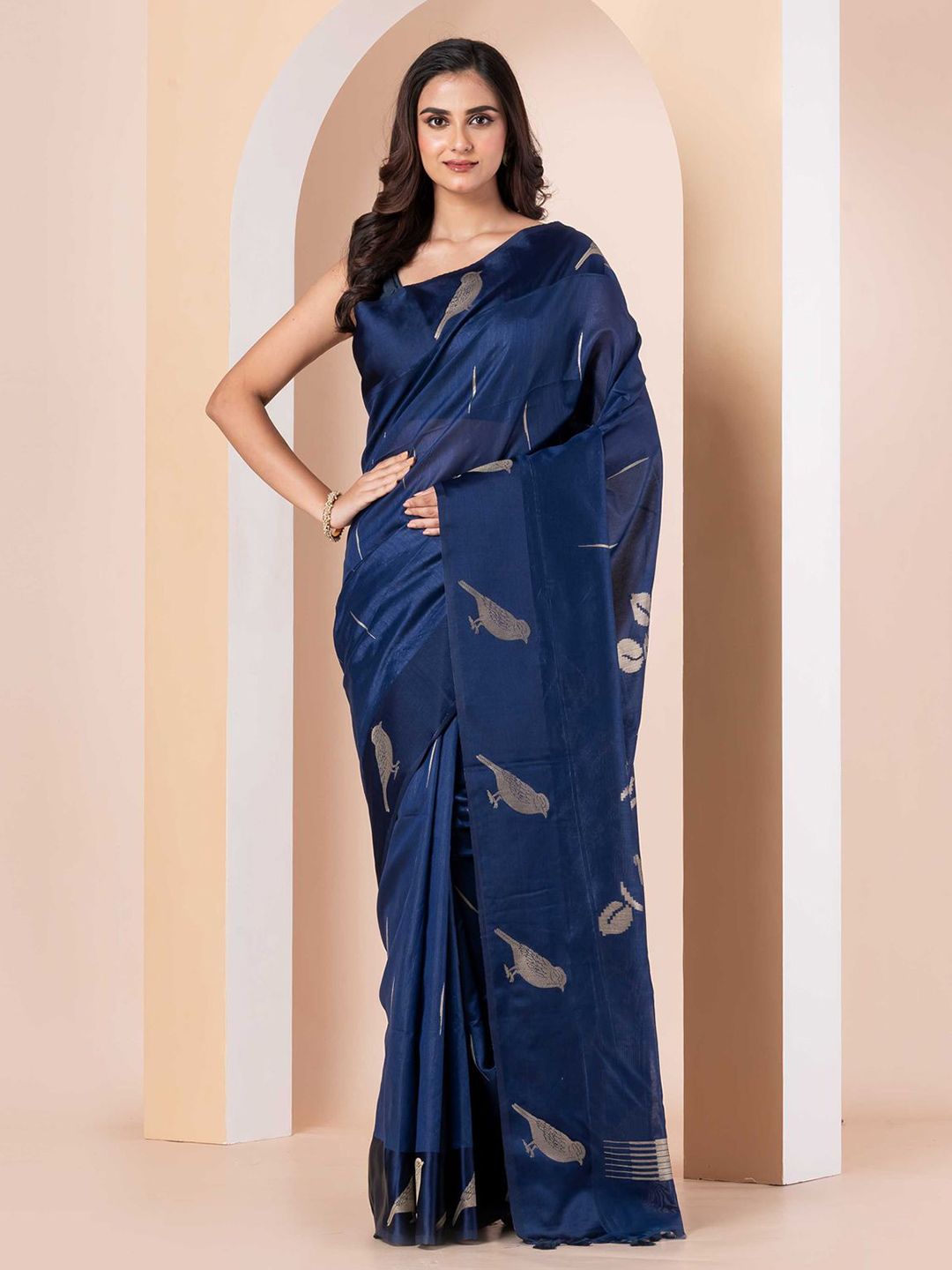 HERE&NOW X Kavvya Ethnic Motifs Woven Design Saree