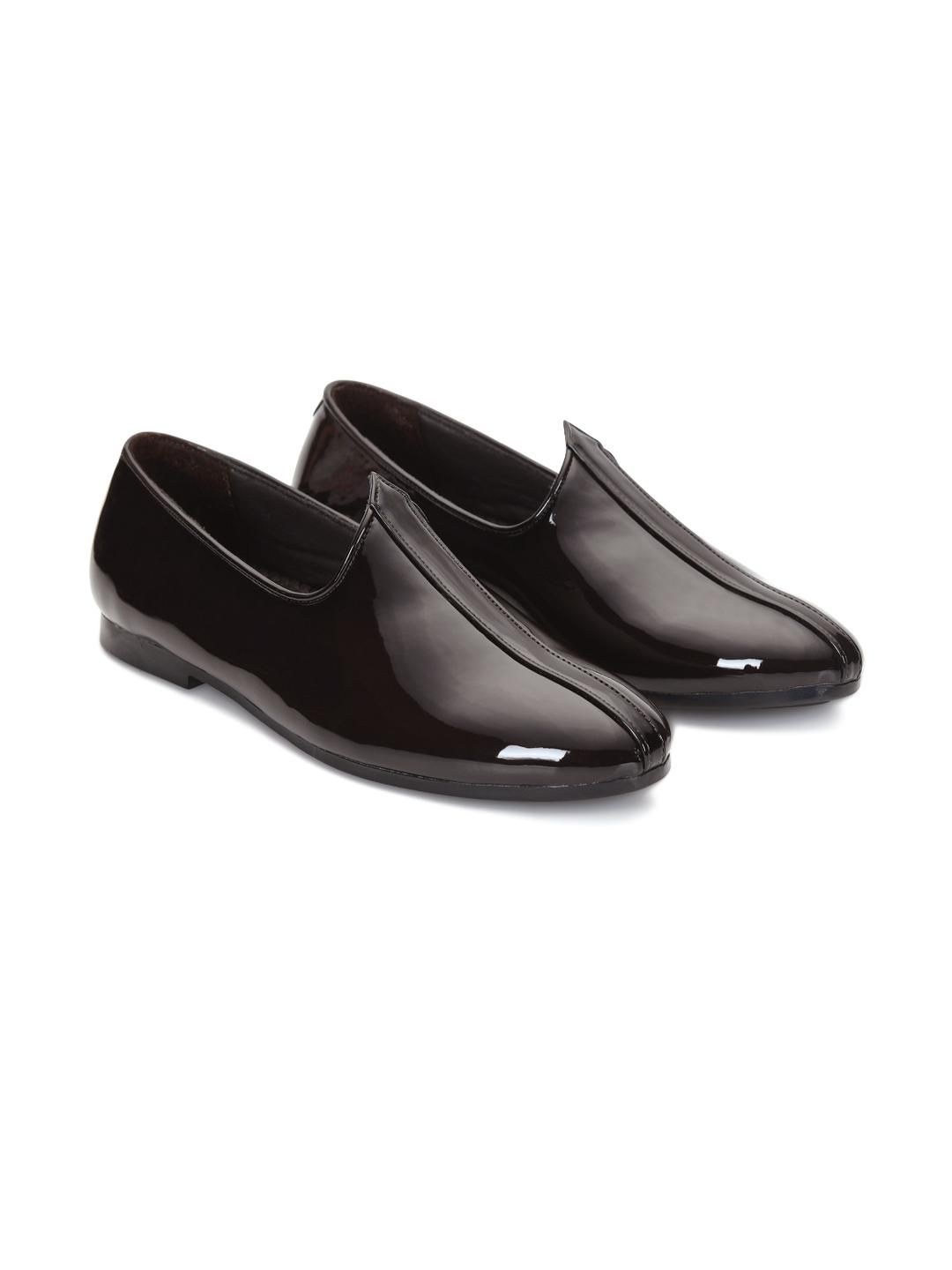 STEPHORN Men Brown Patent Leather Slip On Ethnic Juttis