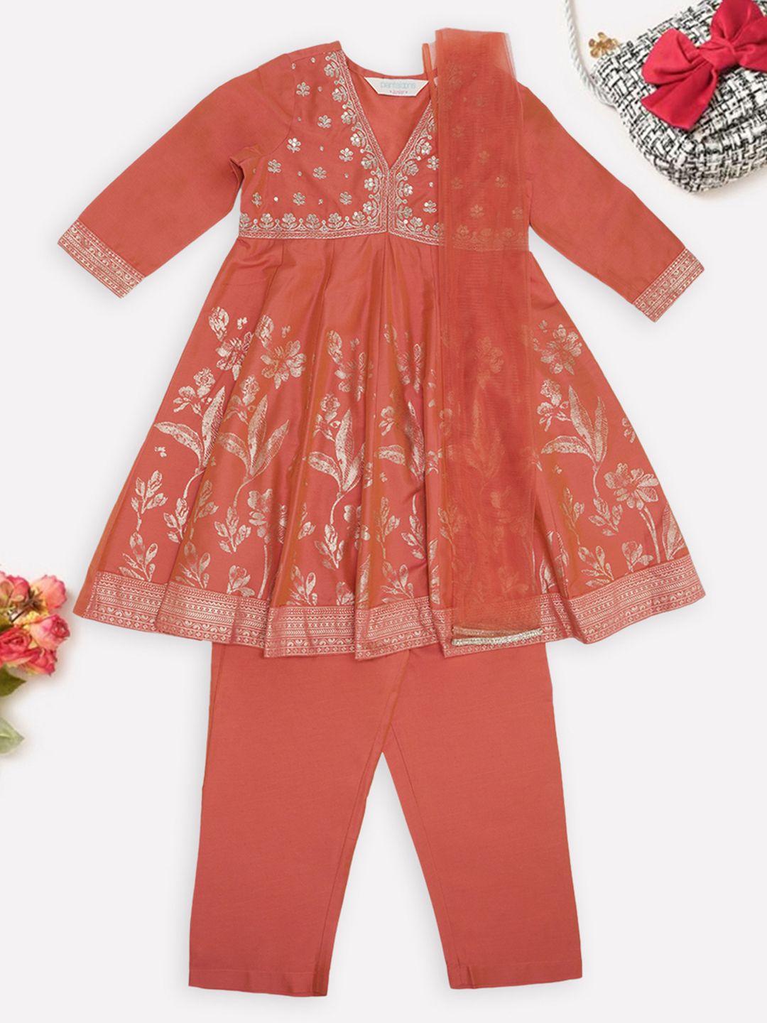 AKKRITI BY PANTALOONS Girls Floral Embroidered Kurta and Trousers with Dupatta