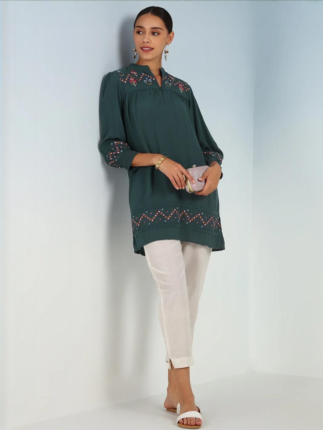 Lakshita Green A line Rayon Kurti with Embroidery