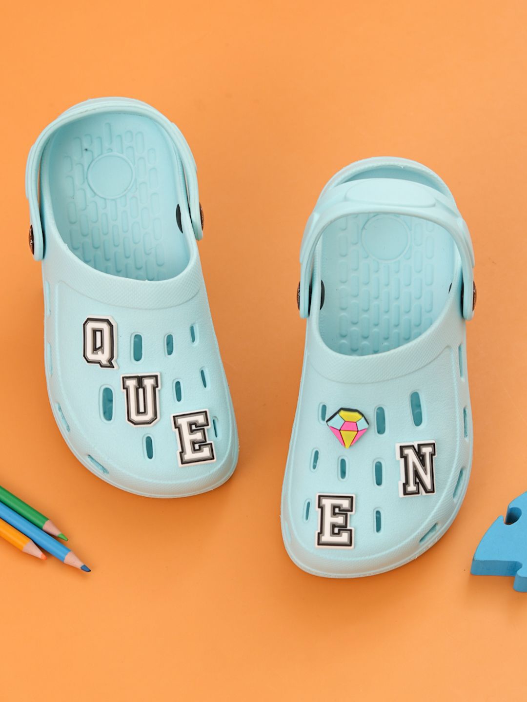 Yellow Bee Girls Self Design Rubber Clogs Flip Flops