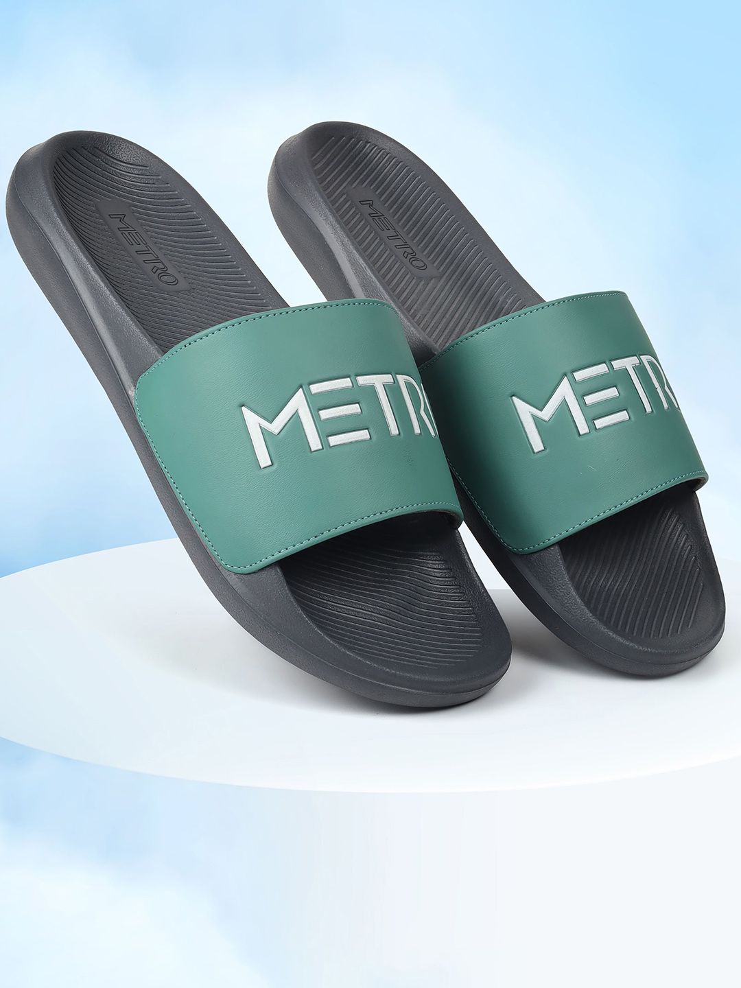 Metro Men Self Design Sliders