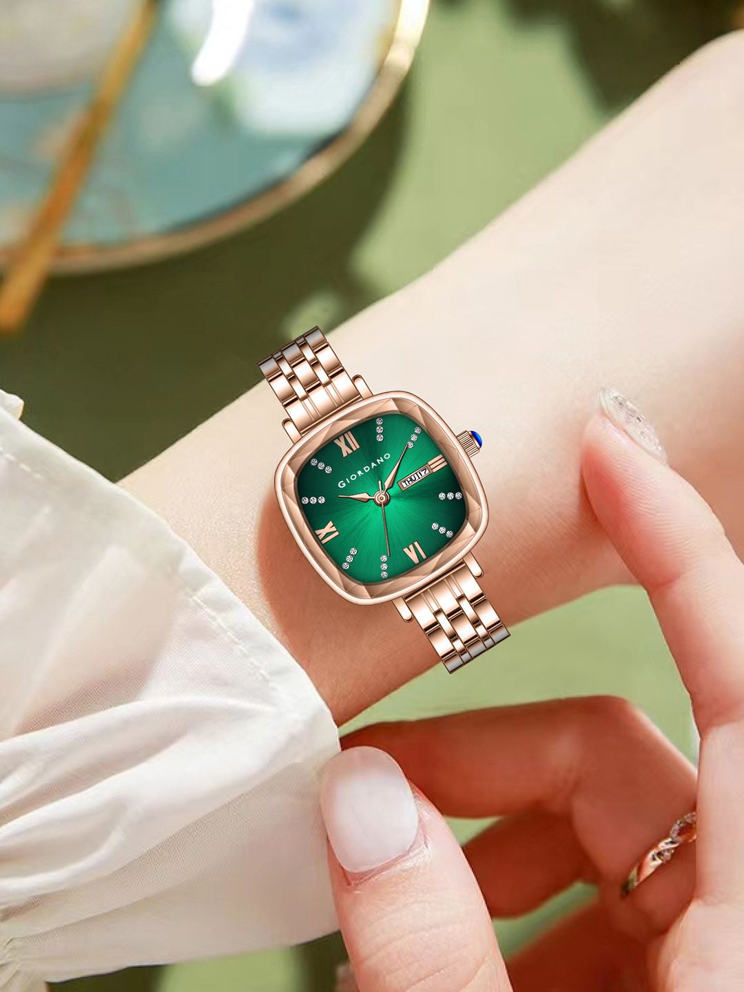 Buy GIORDANO Women Square Embellished Dial Analogue Watch GZ-60097