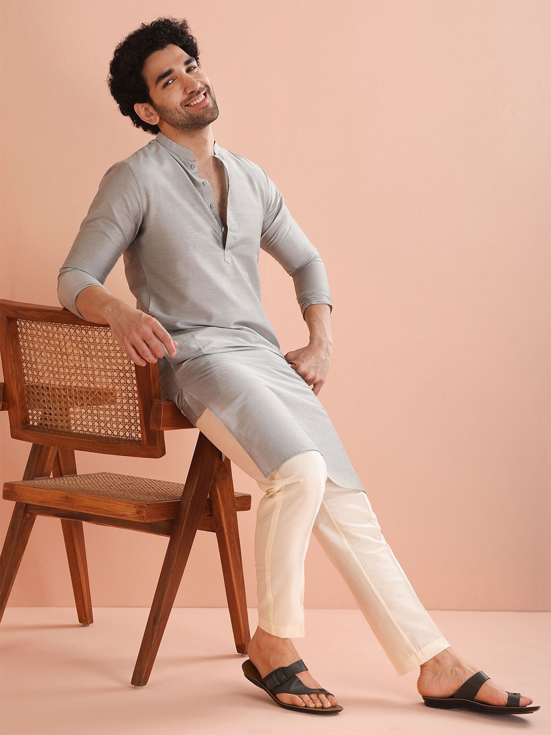 KISAH Mandarin Collar Straight Kurta