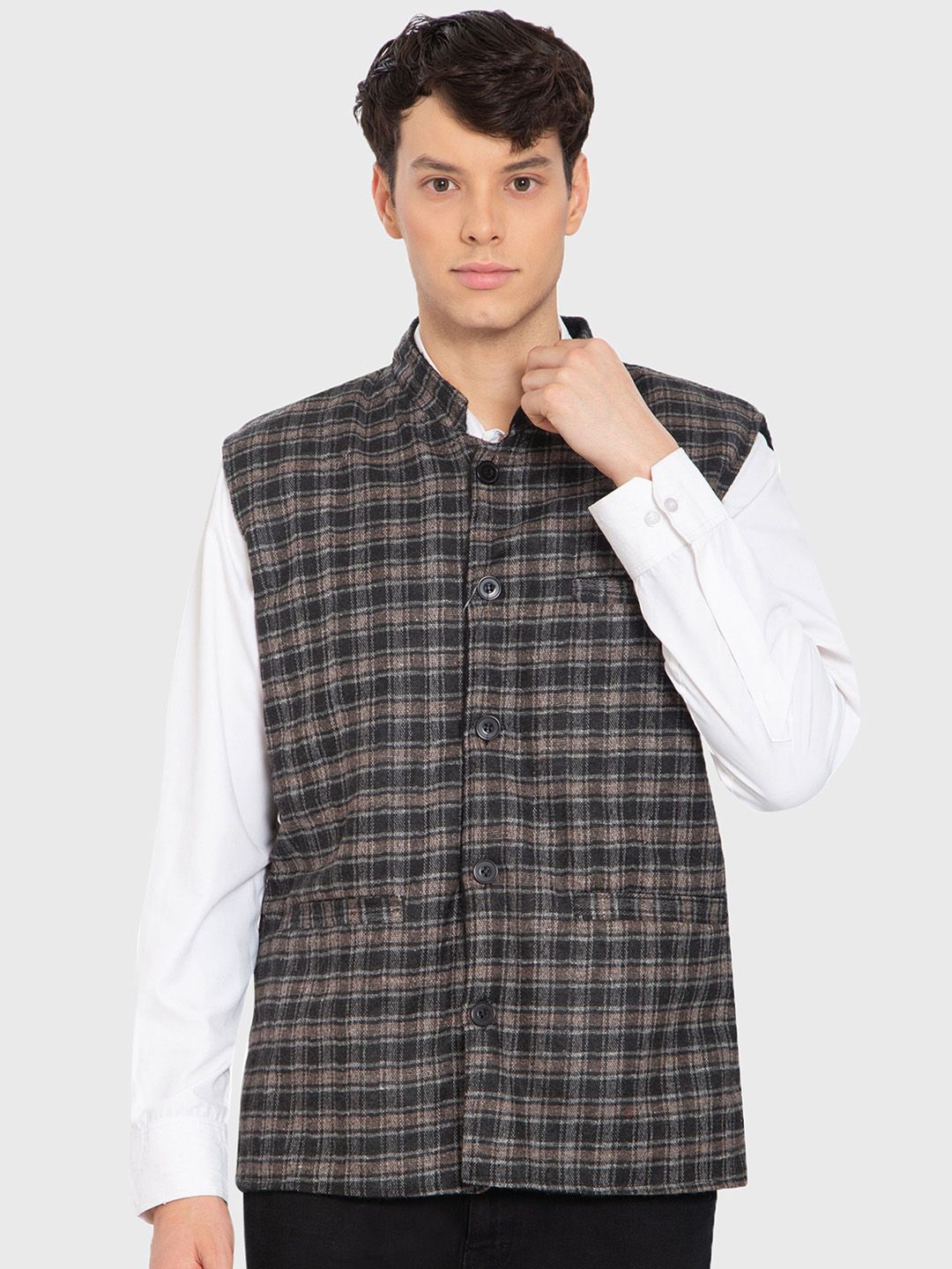 HAUTEMODA Men Mock Collar Checked Tailored Jacket