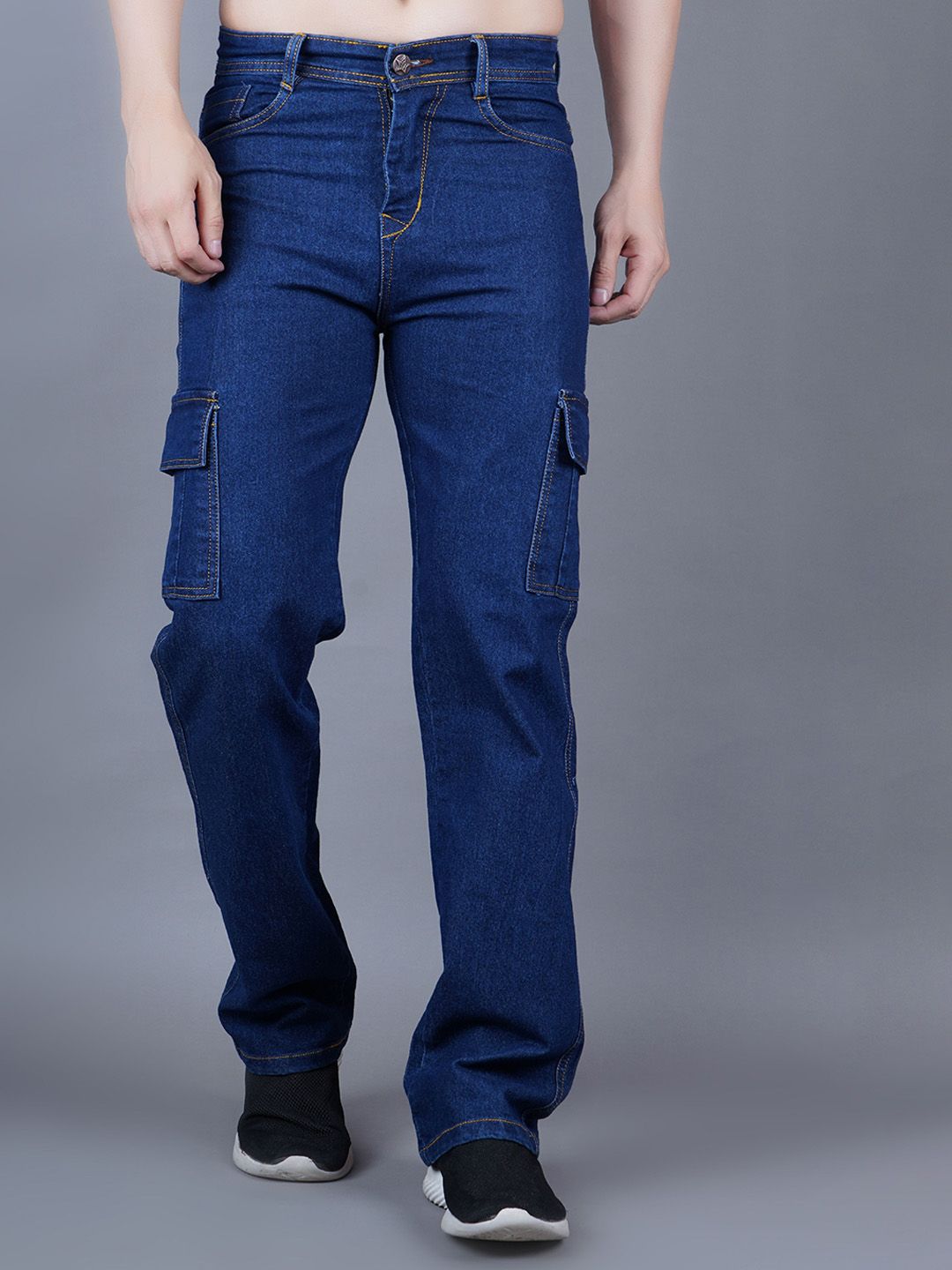 MaverIQ Men Classic Relaxed Fit Mid-Rise Stretchable Cargo Style Jeans