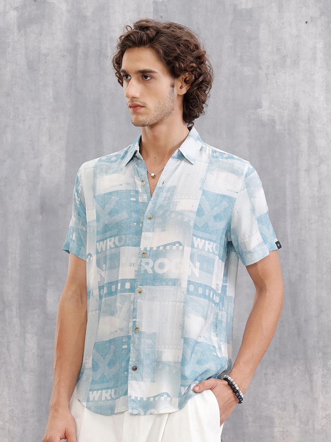 WROGN Slim Fit Spread Collar Other Checks Checked Pure Cotton Opaque Shirt