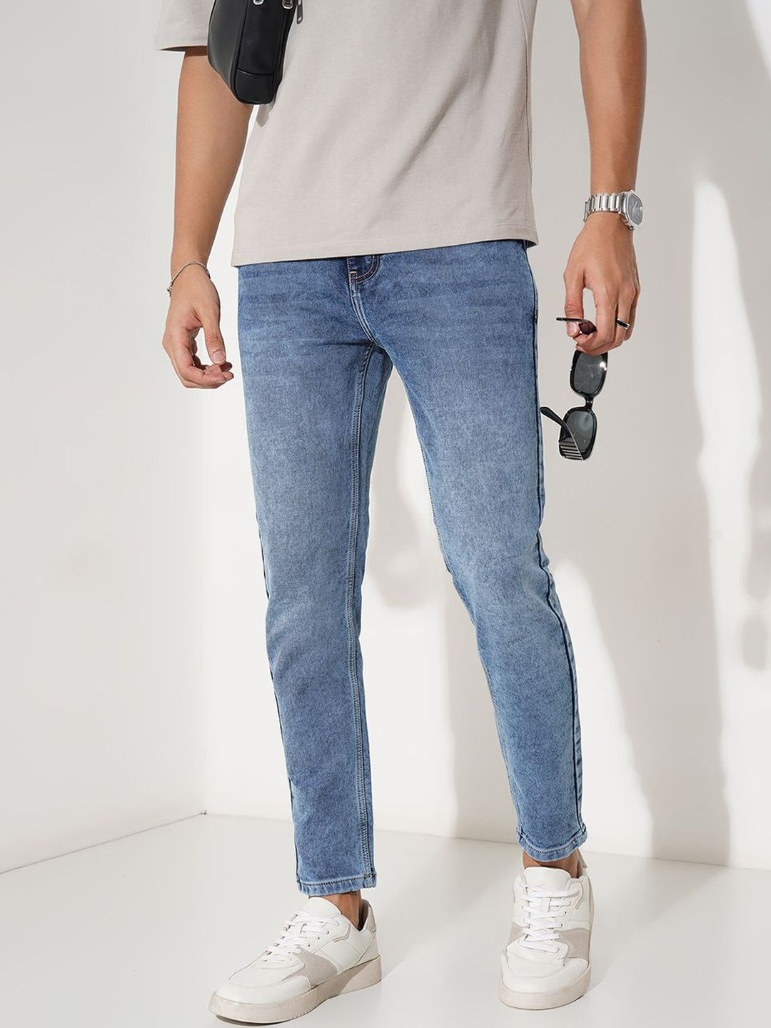 SF JEANS by Pantaloons Men Slim Fit Mid-Rise Light Fade Jeans