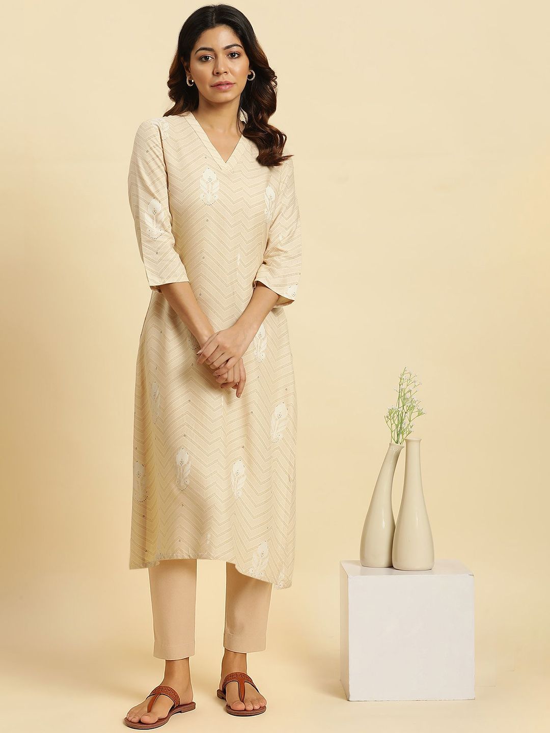 W W Women Geometric Printed A-Line Kurta Set