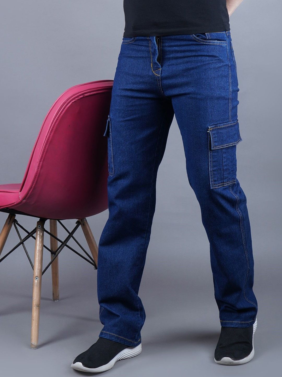 MaverIQ Men Classic Relaxed Fit Mid-Rise Stretchable Jeans