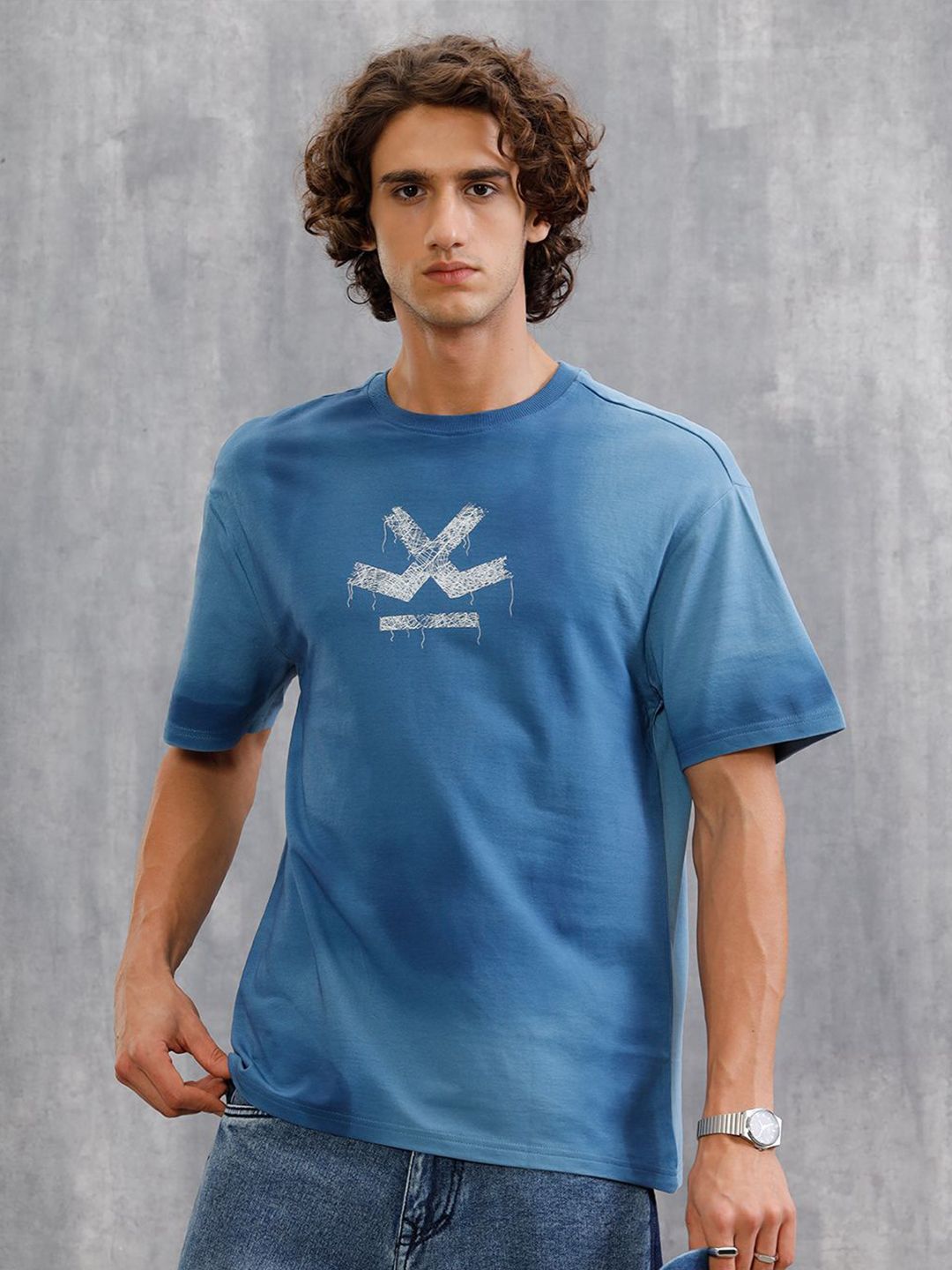 WROGN Men Graphic Printed Round Neck Casual T-shirt