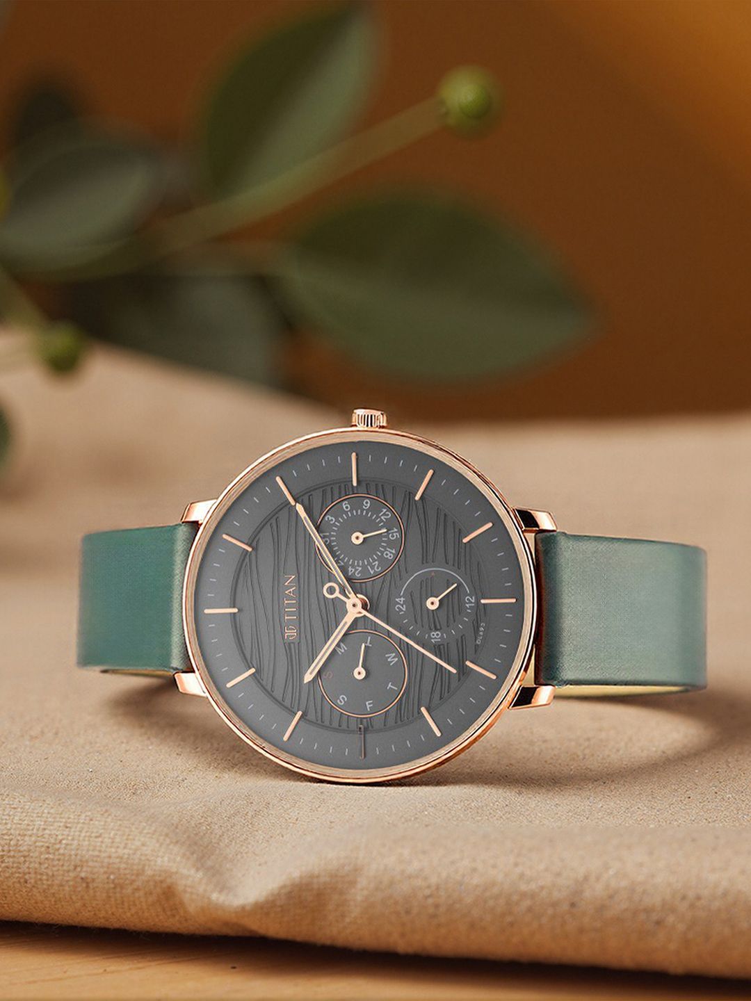 テレーナ Buy Titan Workwear Multifunction Analog With Grey Dial Watch For