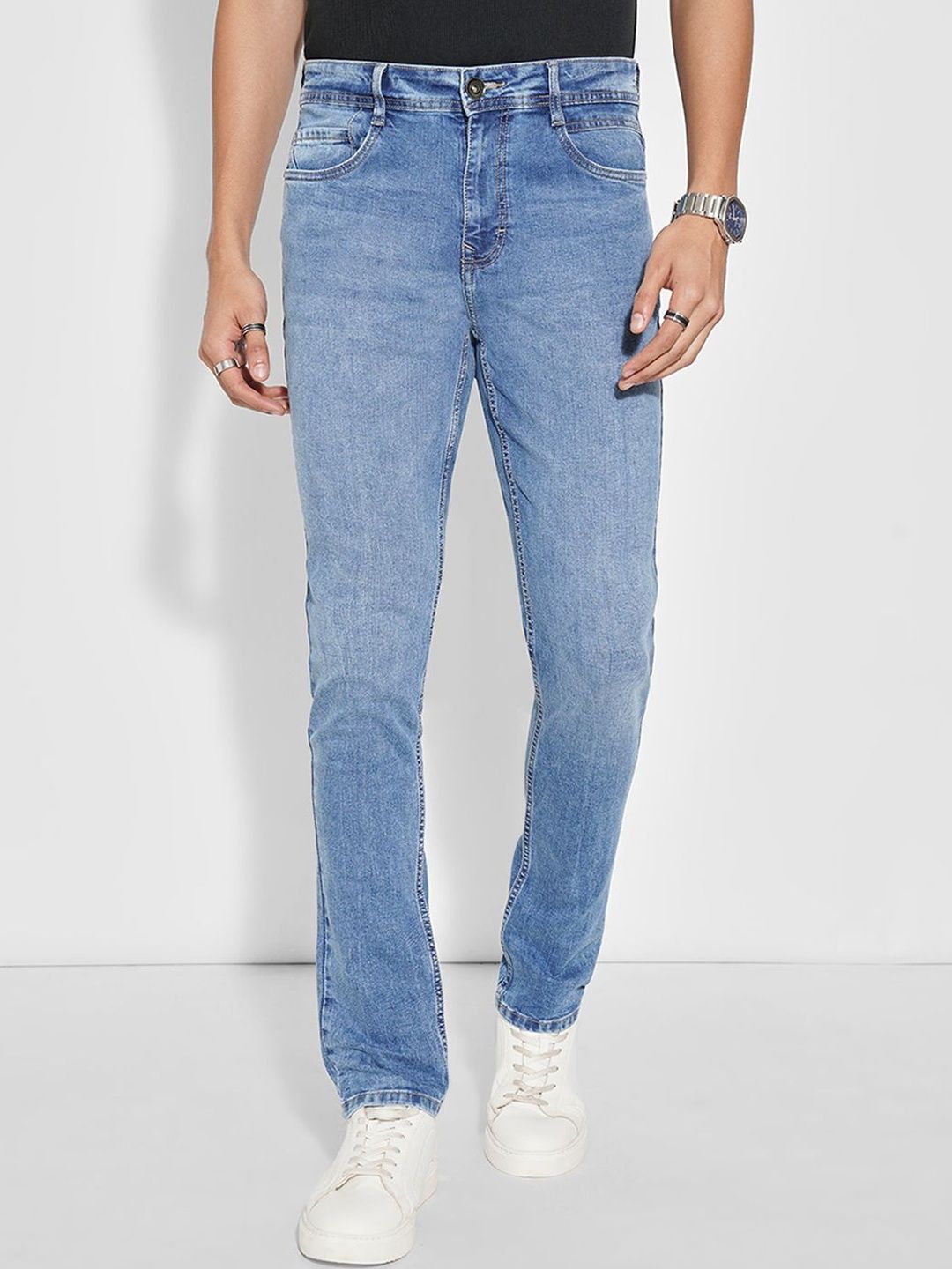 SF JEANS by Pantaloons Men Fit Mid-Rise Low Distress Jeans
