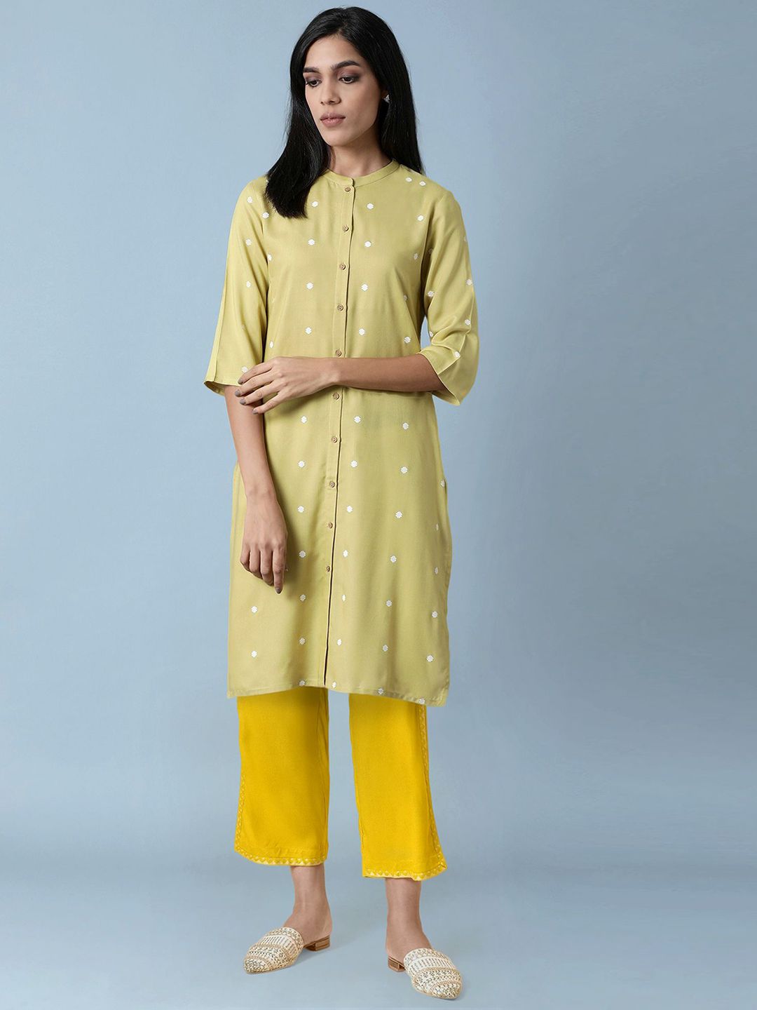W W Women Printed Regular Kurta with Trousers