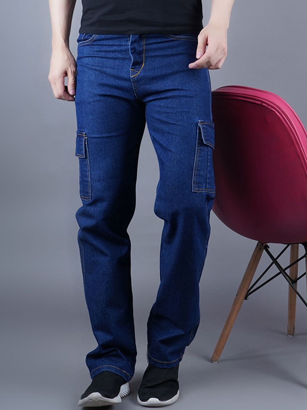 MaverIQ Men Classic Relaxed Fit Mid-Rise Stretchable Jeans