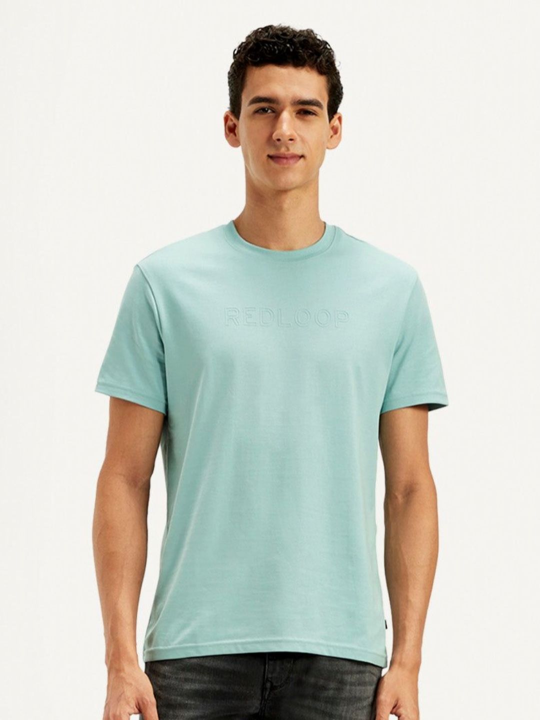 Levis Typography Embellished Cotton Slim Fit T-shirt