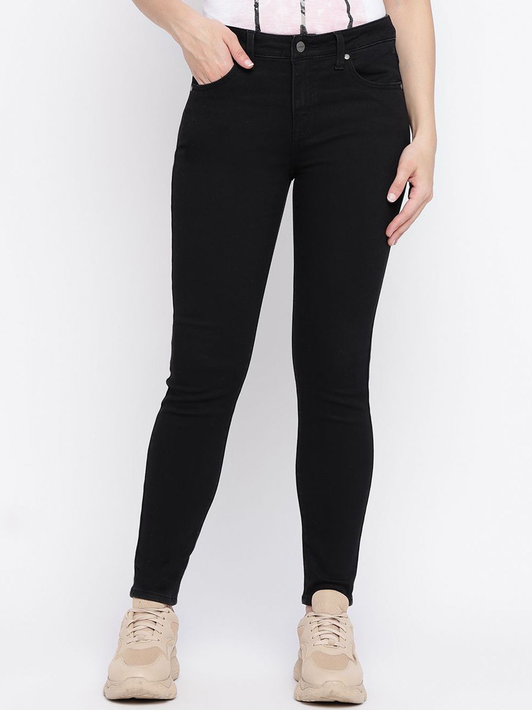 GUESS Women Skinny Fit Mid-Rise Jeans