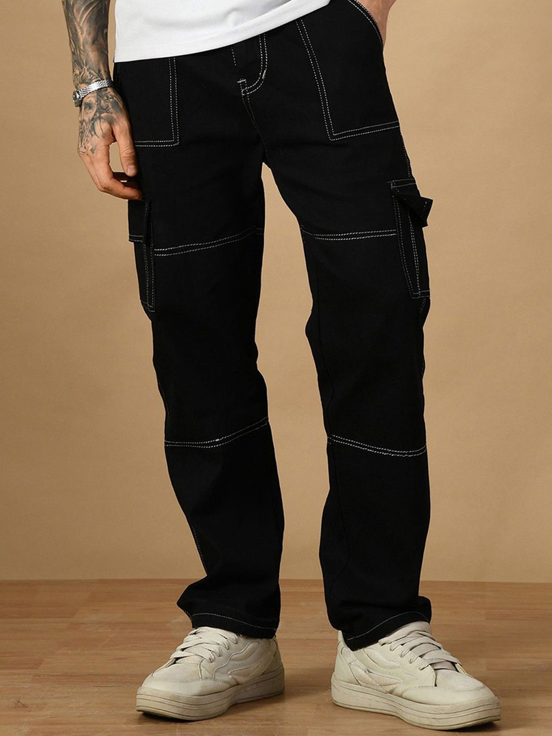 MaverIQ Men Classic Straight Fit Mid-Rise Jeans