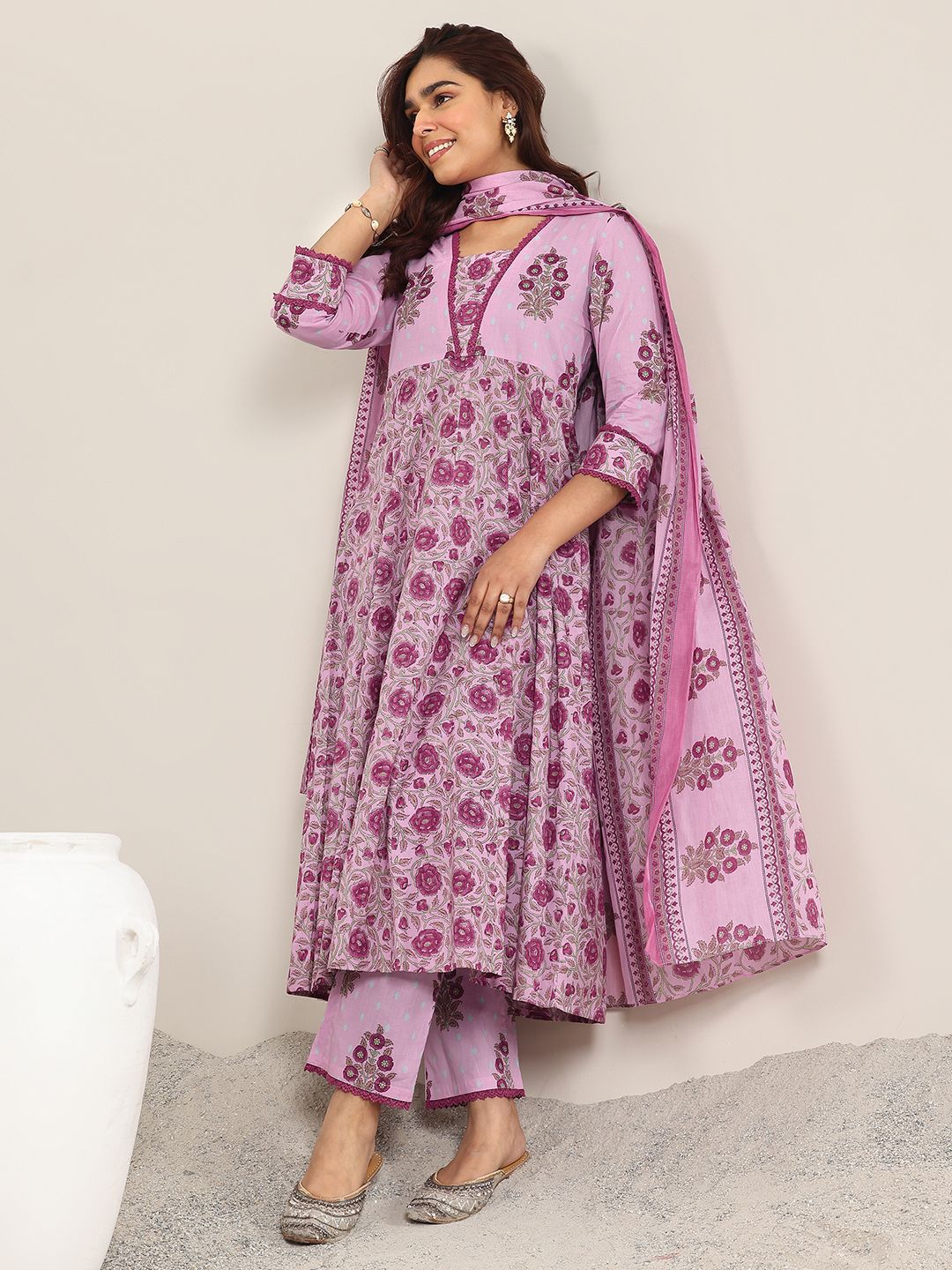 Libas Libas Women Floral Printed Anarkali Kurta with Trousers & Dupatta