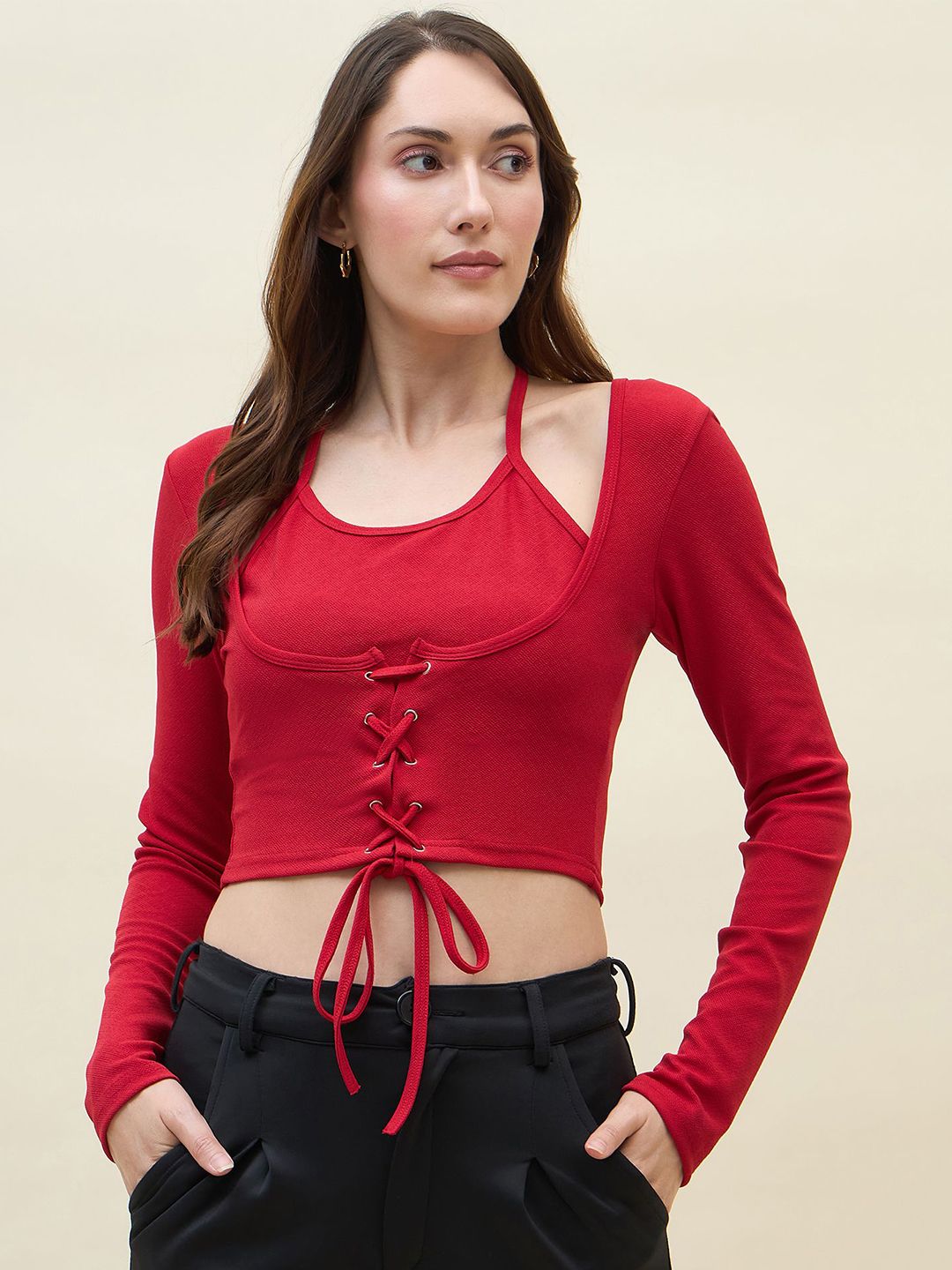 aayu aayu Women Solid Halter Neck Crop Top