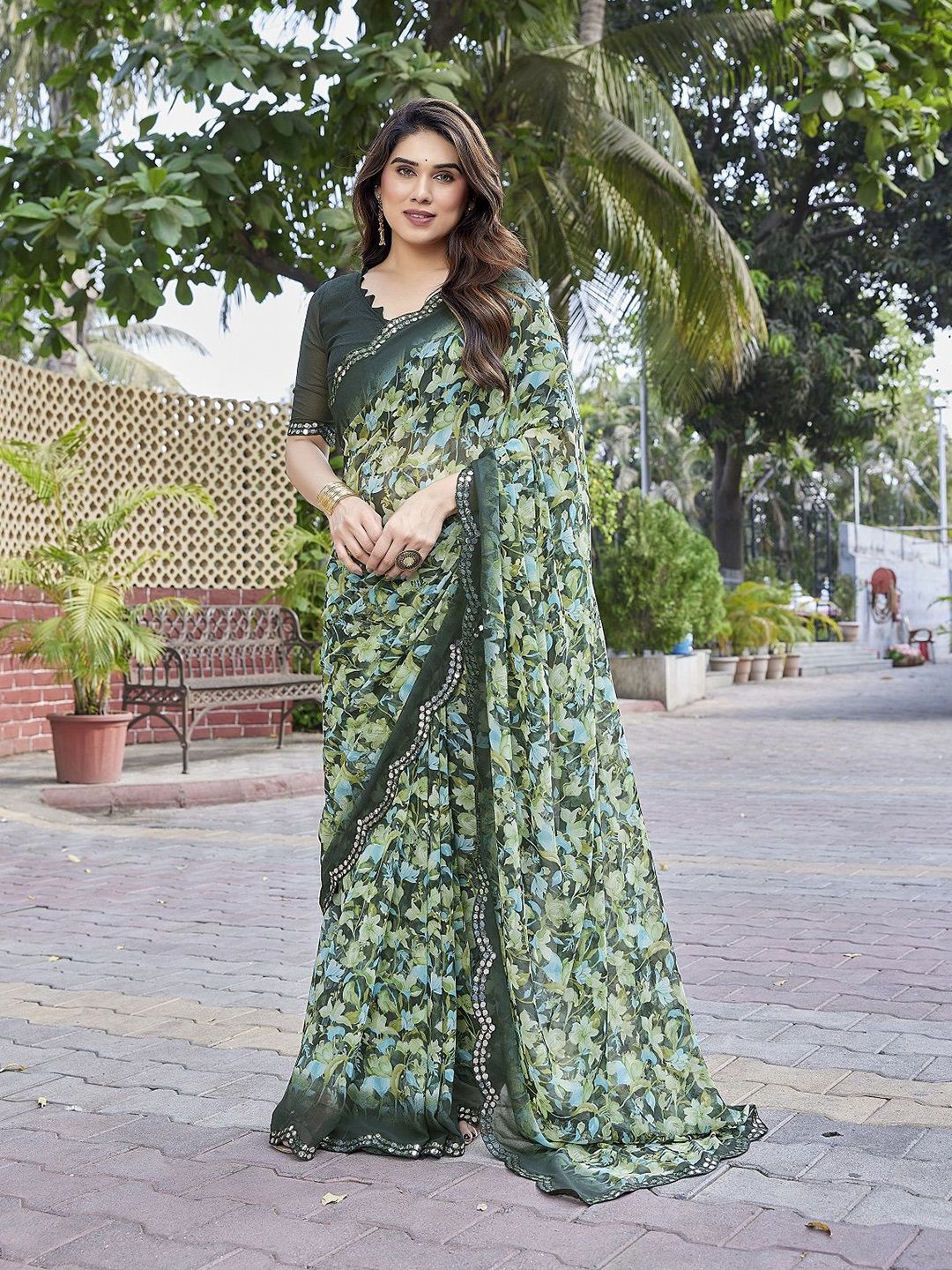 DWIJA FASHION Floral Printed Mirror Work Saree