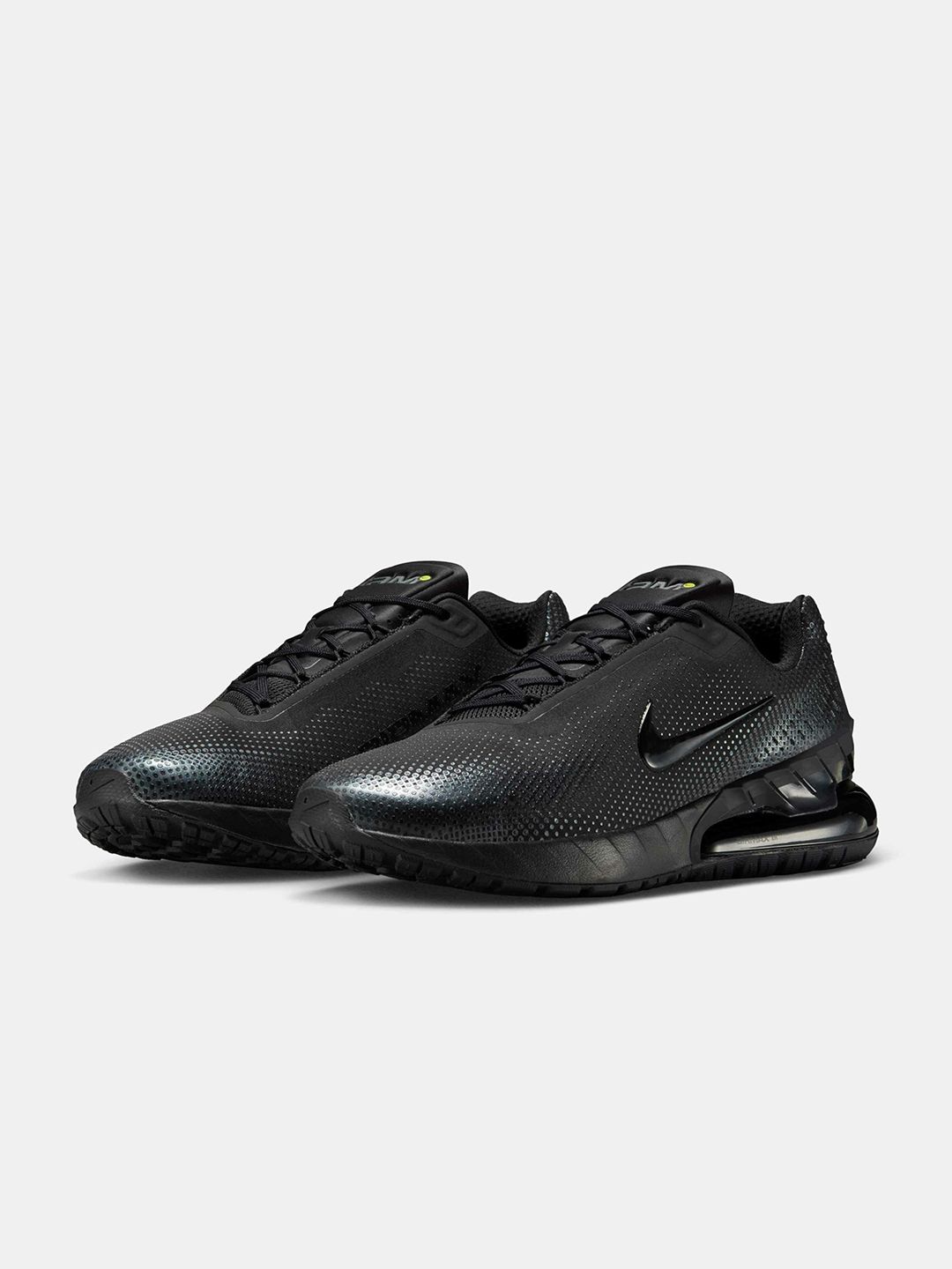 Nike Nike Men Round Toe Lace-Ups Black Sneakers