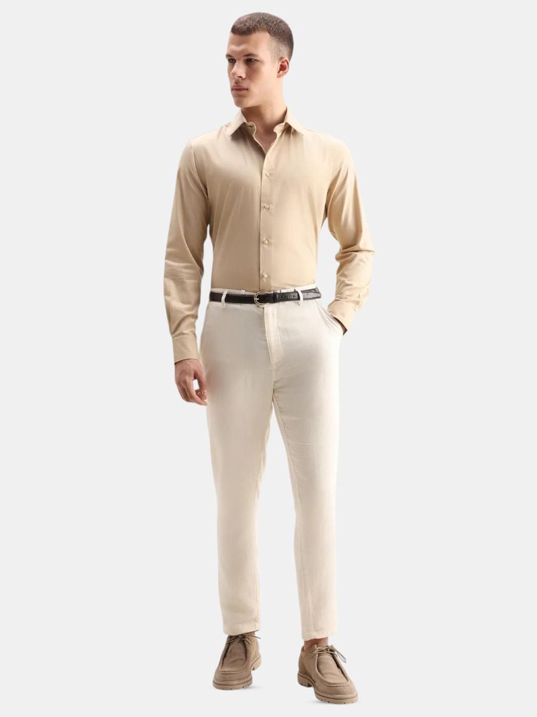 RARE RABBIT Men Comfort Fit Solid Spread Collar Casual Shirt deal from myntra