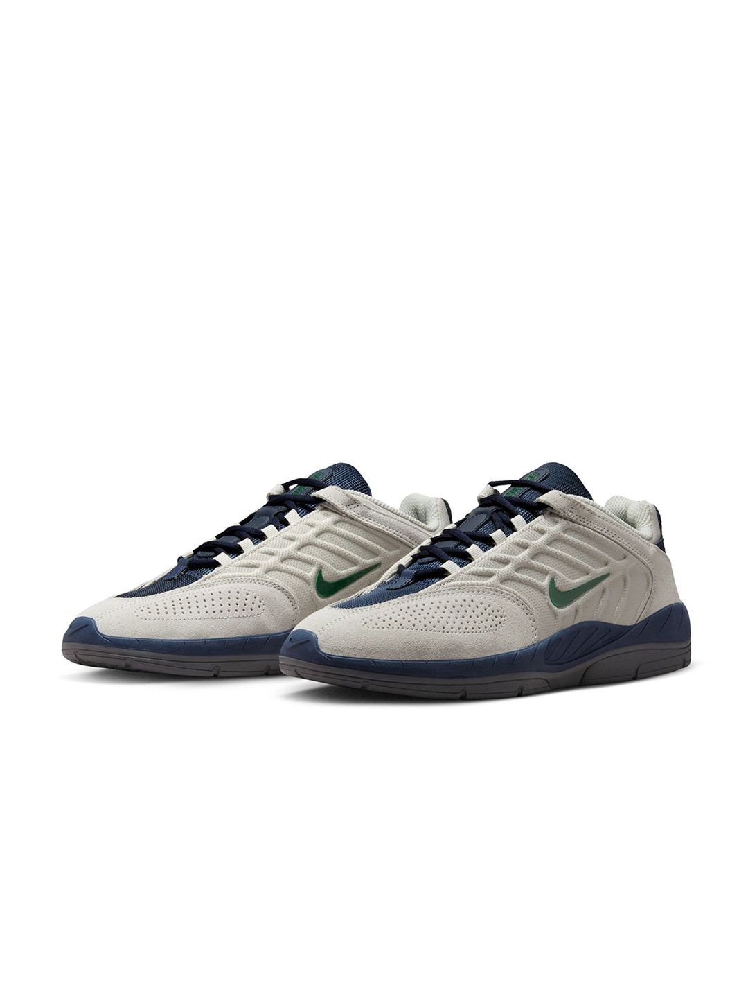 Buy Nike SB Vertebrae Men's Shoes - Casual Shoes for Men 36555014