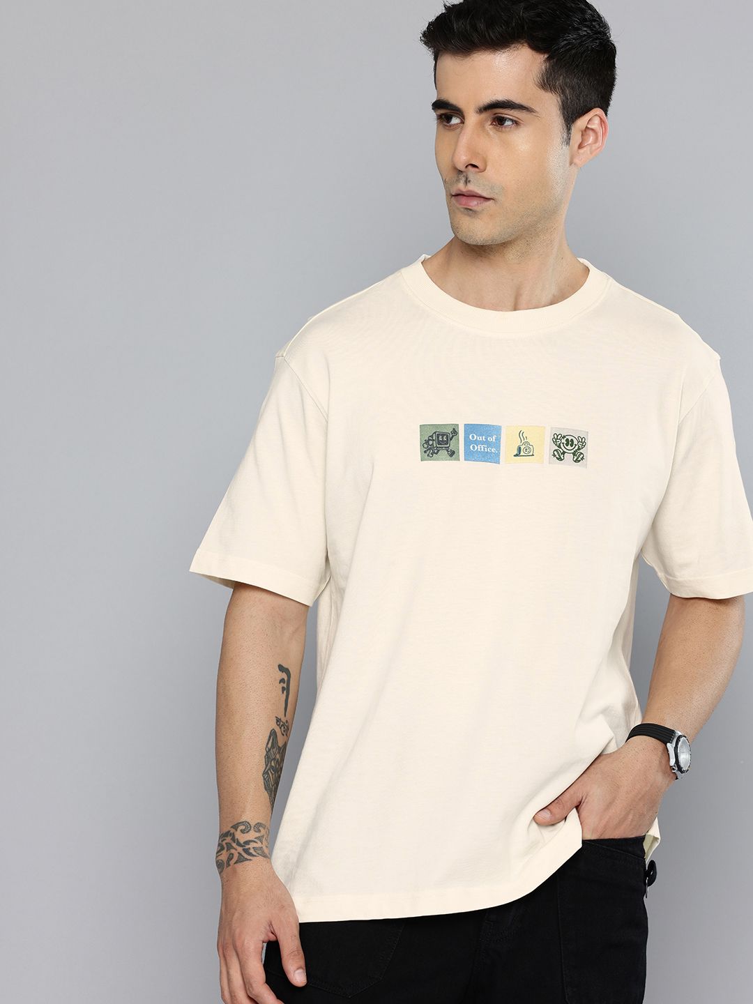 Flying Machine Graphic Printed Drop-Shoulder Sleeves Pure Cotton T-shirt