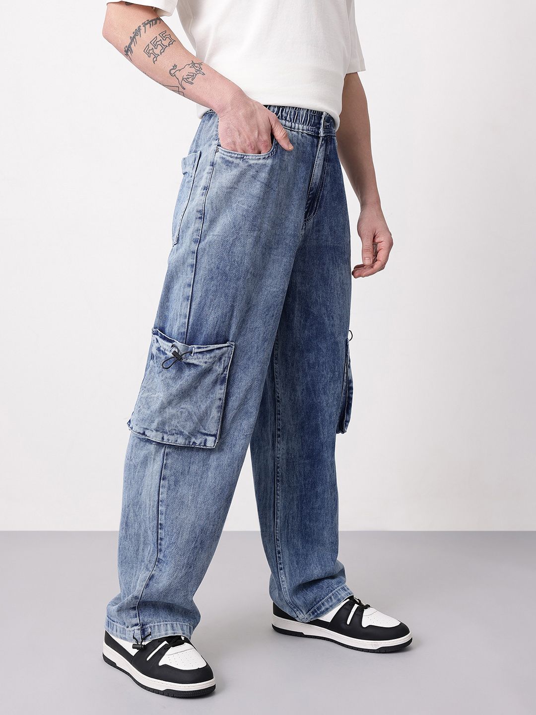 Mast & Harbour Men Loose Fit Leg Mid-Rise Cargo Style Jeans with Toggled Leg Openings
