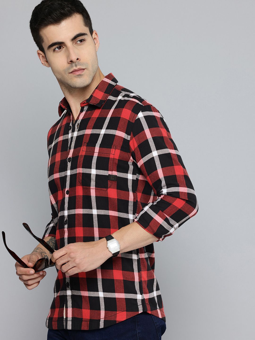 Mufti Mufti Slim Fit Checked Pure Cotton Casual Shirt