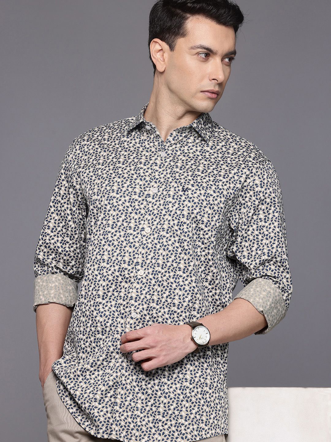 Allen Solly Allen Solly Classic Fit Tropical Printed Pure Cotton Casual Shirt