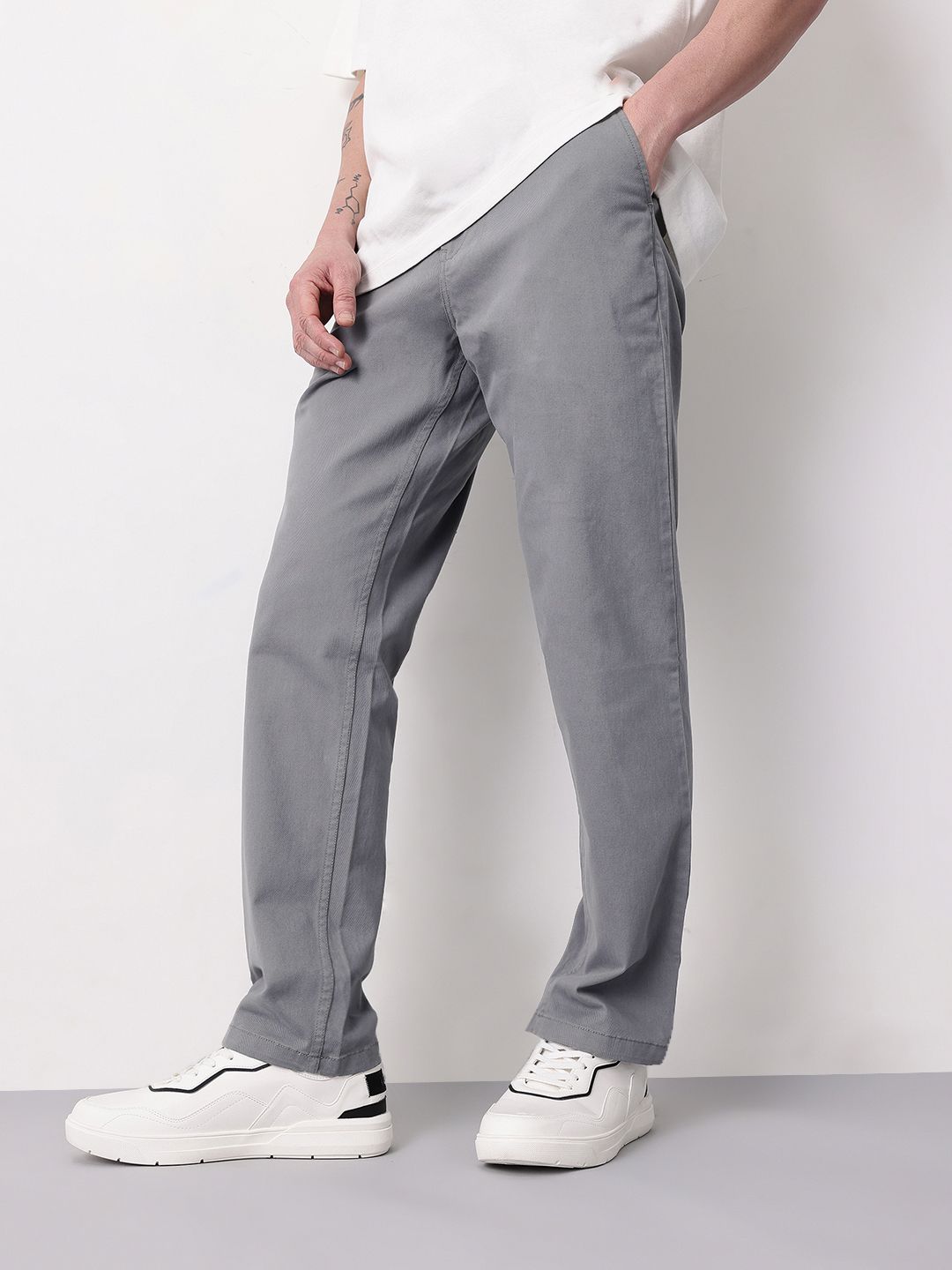 Mast & Harbour Men Chinos