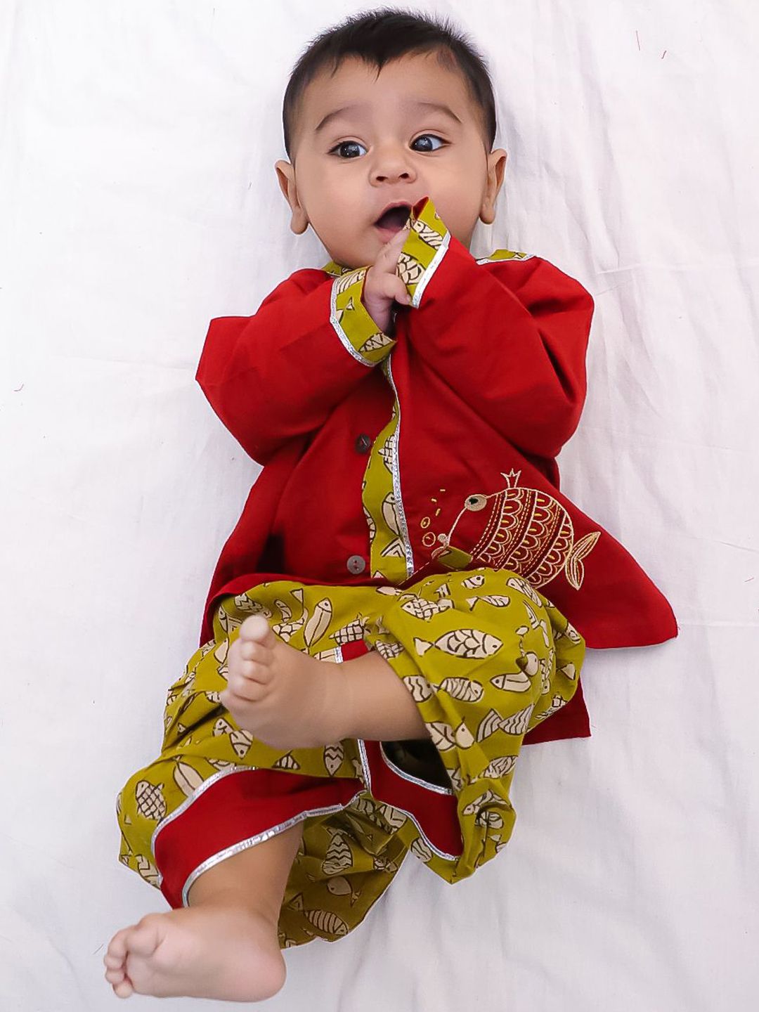 BownBee Boys Ethnic Motifs Embroidered Pure Cotton Kurta with Dhoti Pants