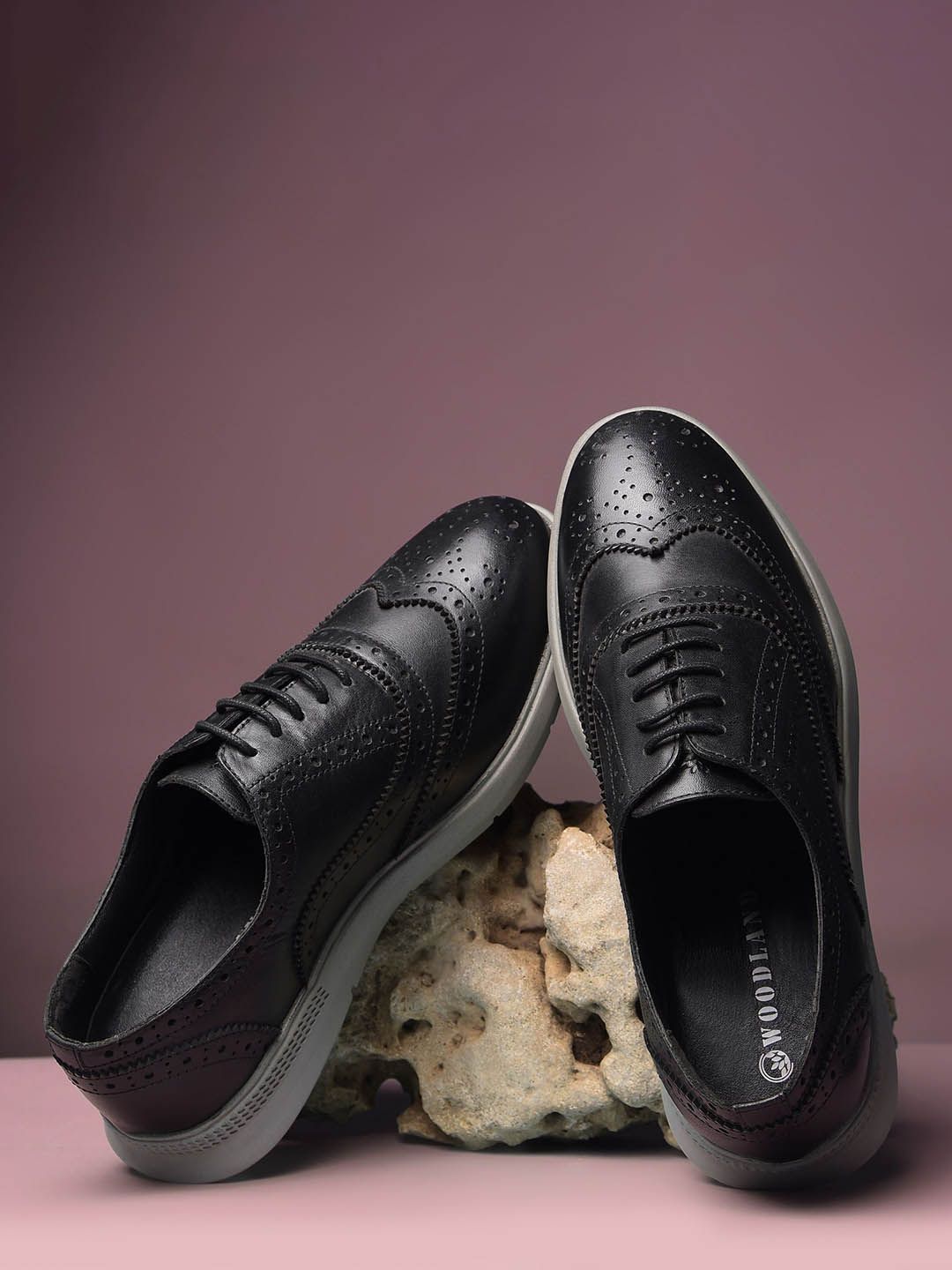 Woodland Woodland Men Textured Leather Boots